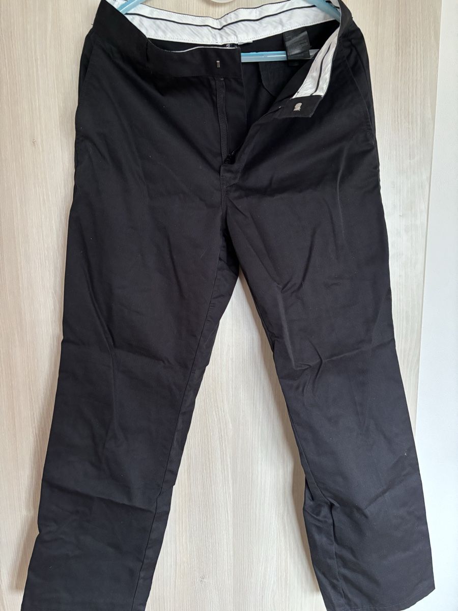 Hosen: Schwarze Stoffhose Gr. 40, wie neu – Neu (gemäss Beschreibung) aus Wald AR von bertli00