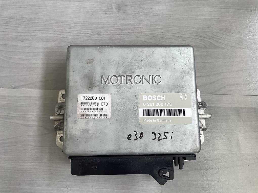 BMW Alle Autoersatzteile: BMW E30 Steuergerät 325i – Gebraucht aus Reinach BL von mme_c9k2