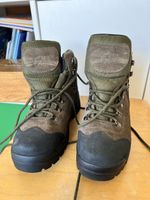 Robuste Leder Wanderstiefel mit dicker Sohle