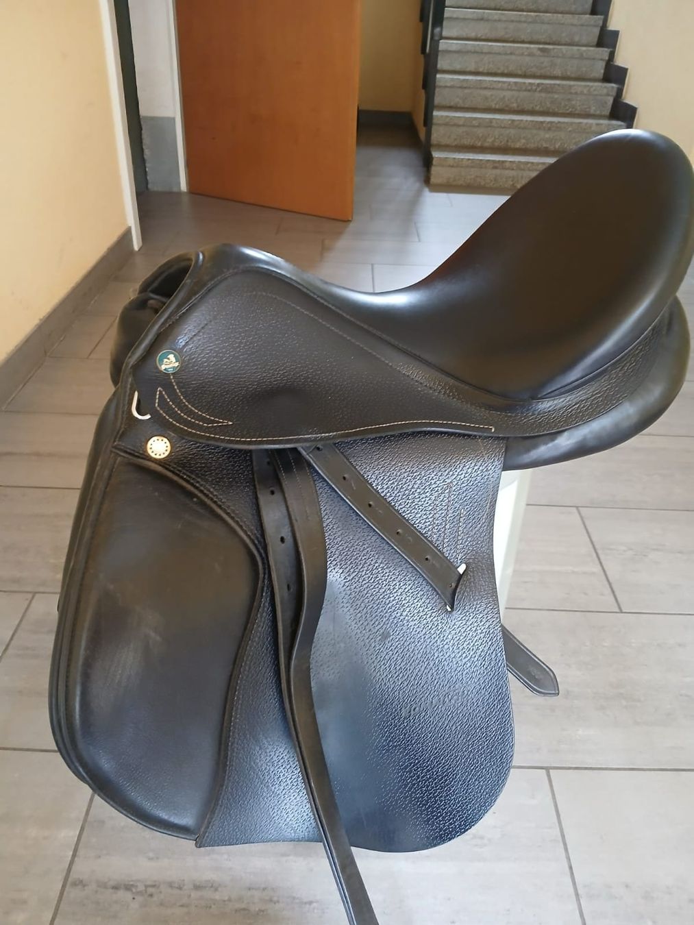 Selle & Accessori: Selle prestige mixte 16,5" – Usato da Villars-burquin venduto da van_598z