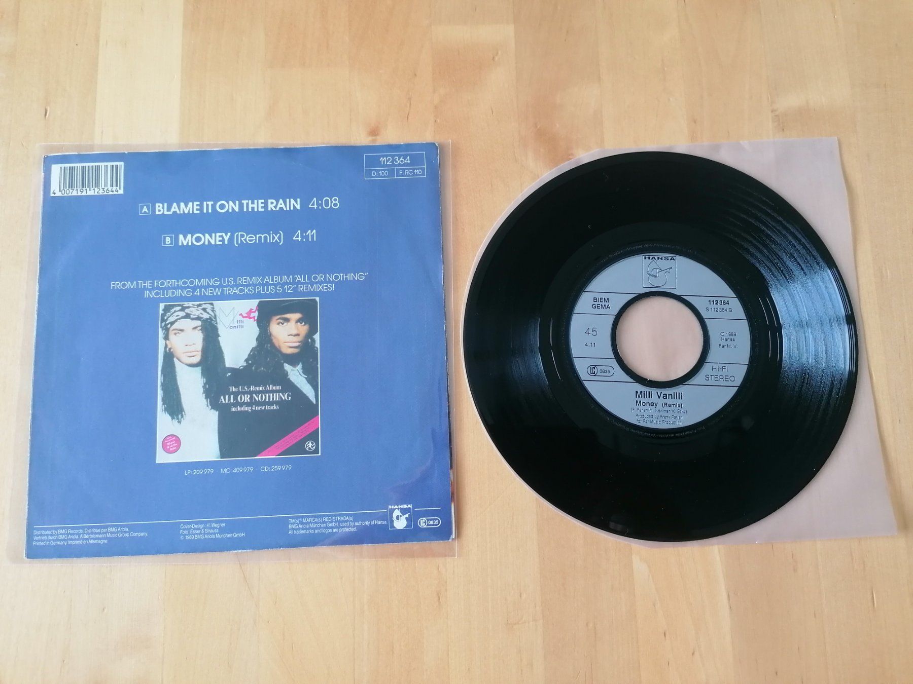 Dischi in vinile: Milli Vanilli – Blame It On The Rain – Usato da Emmenbrücke venduto da lamorak 1