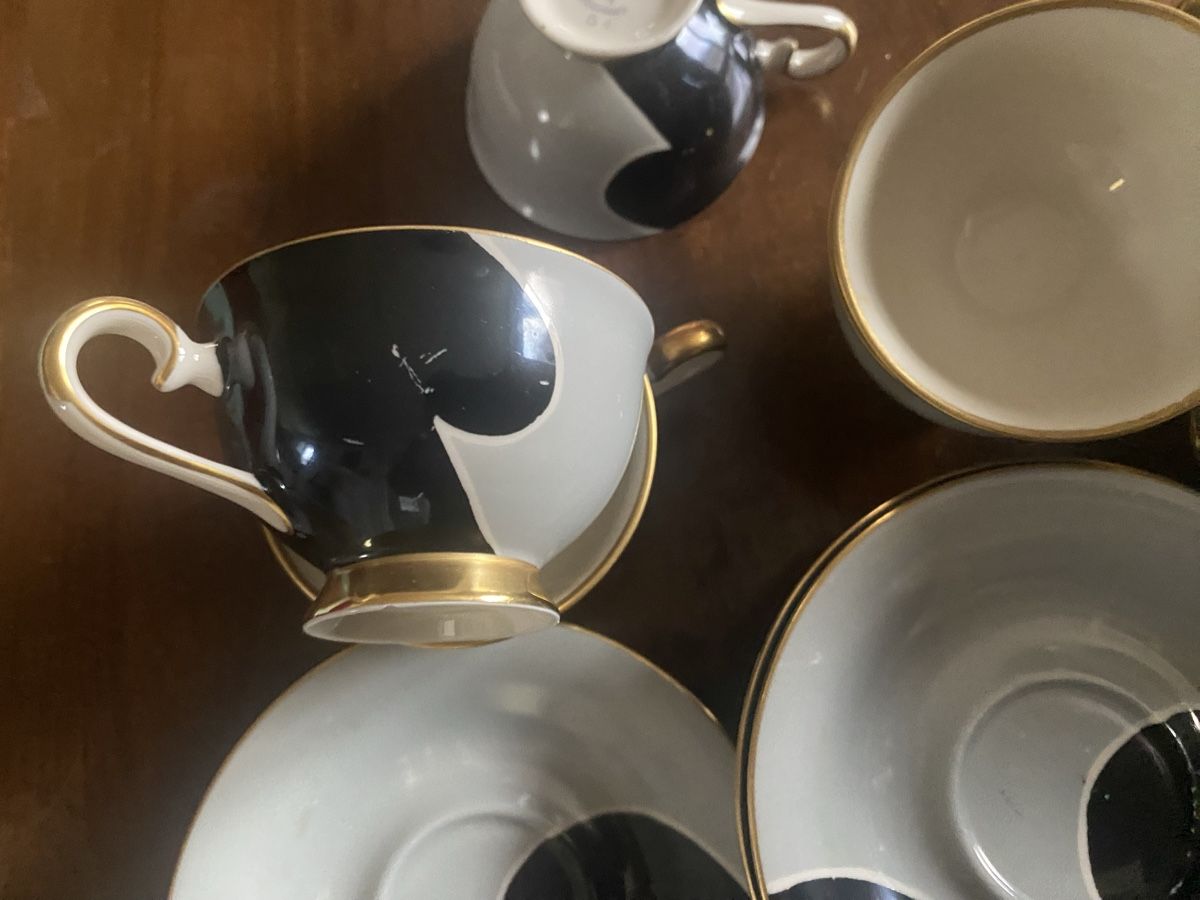 Set di piatti: Bavaria Mocca Kaffeeservice , Schwarz-Mint-Gold – Usato da Baden venduto da swiss-alps 4