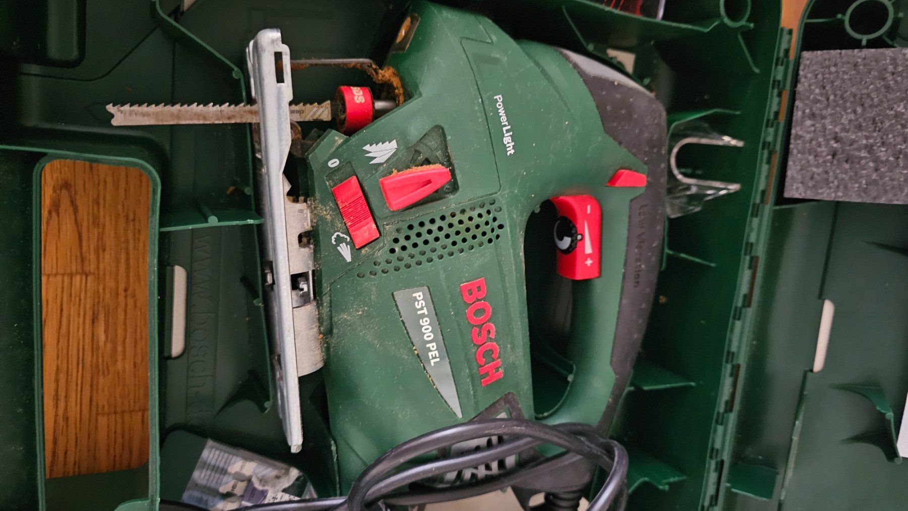 Bosch Sägen: Stichsäge BOSCH PST900PEL – Gebraucht aus Diessenhofen von Osio 1