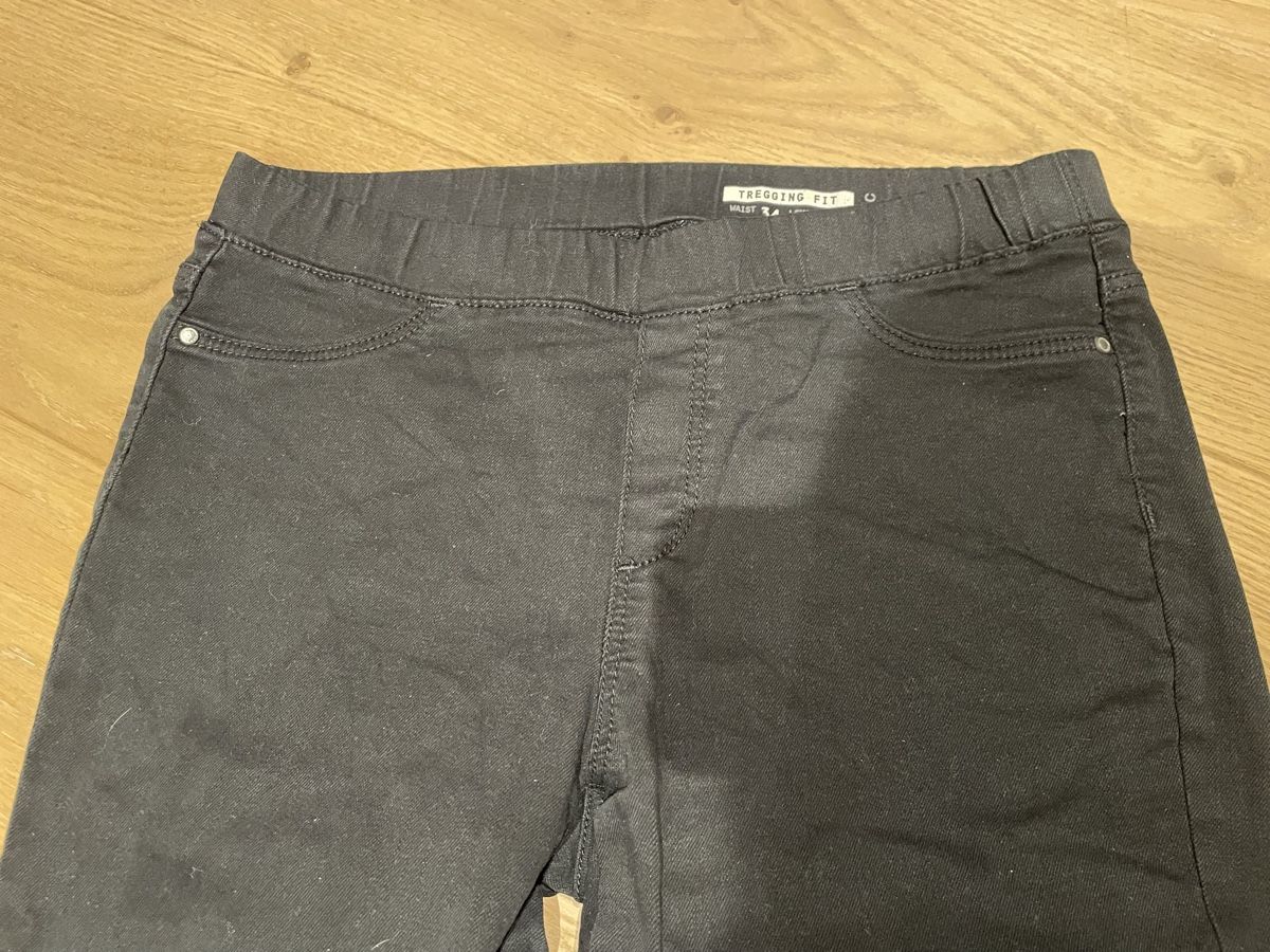 Esprit Jeans: Esprit Jeggins Grösse 34/30 schwarz – Gebraucht aus Wettswil von Catli610 2