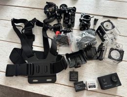 Action Cam mit diversem Zubehör 