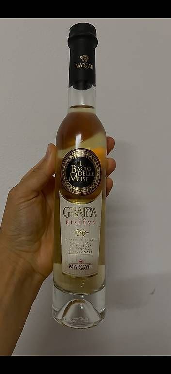 Spiritueux: Marcati Grappa Riserva Il Bacio delle Muse – Neuf avec emballage d'origine à Rorbas par nma_5hl9