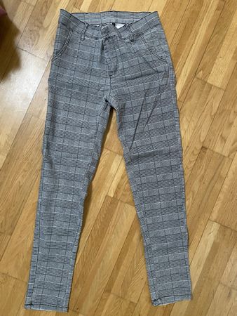 Hosen gemustert