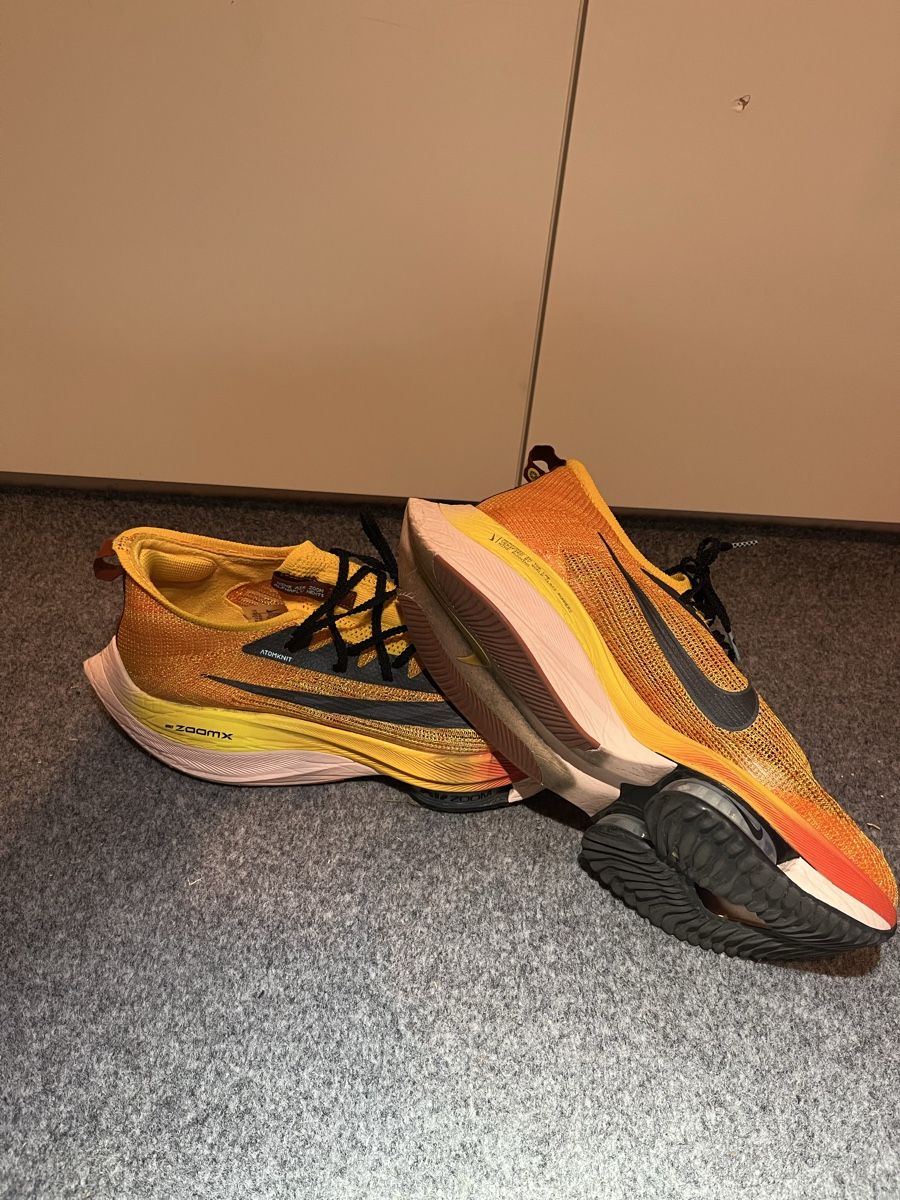 Nike Herrenschuhe: Nike ZOOMX – Gebraucht aus Pontresina von cli_g8qv 1