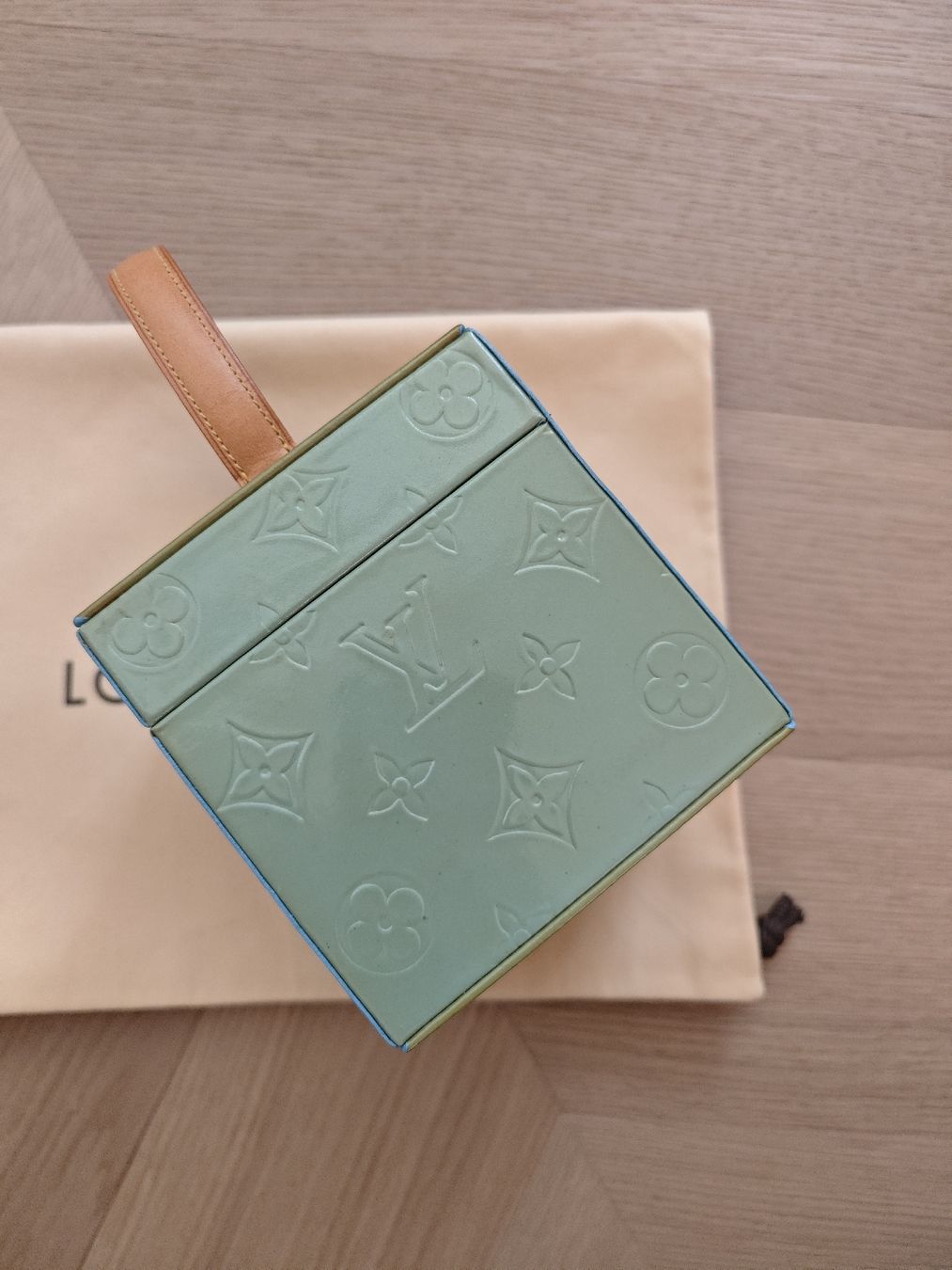Louis Vuitton Borse da donna: LOUIS VUITTON by MARC JACOBS  Bleecker Box 1998 – Usato da Erlenbach ZH venduto da nlh 2