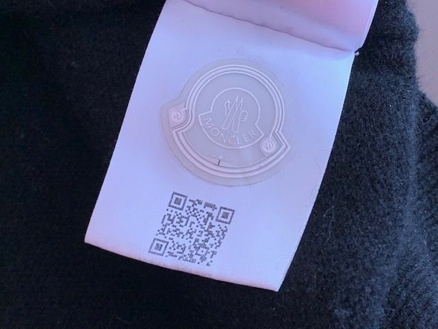 Moncler Pullover & Sweatshirts: MONCLER Traum Pullover Gr. S neuwertig – Gebraucht aus Meiringen von tonicandgin 4