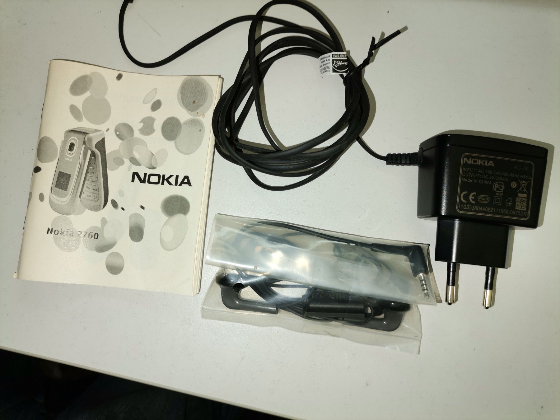 Nokia Portables: NOKIA 2760 – Neuf (Voir description) à Kleindöttingen par Katze99 5