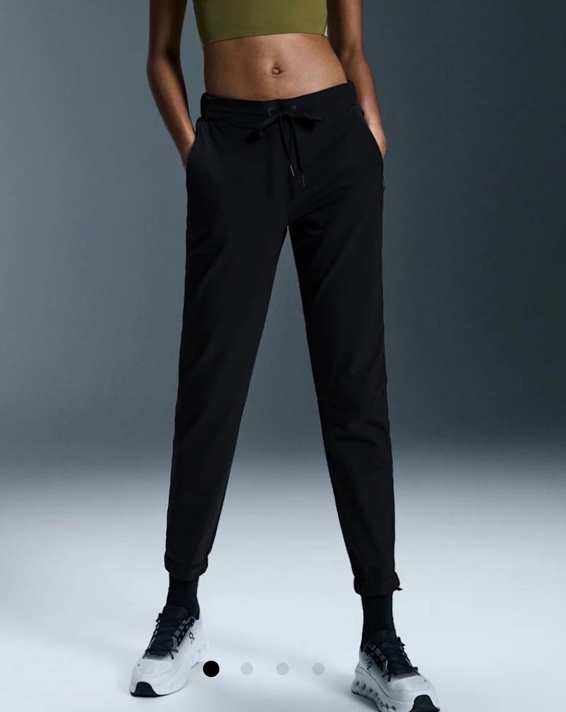 Pantaloni: On Active Pants Damen Grösse M – Nuovo (secondo la descrizione) da Zürich venduto da z00mie