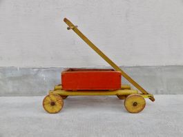 hübsches Wägeli zum nachziehen Vintage 40er 50er