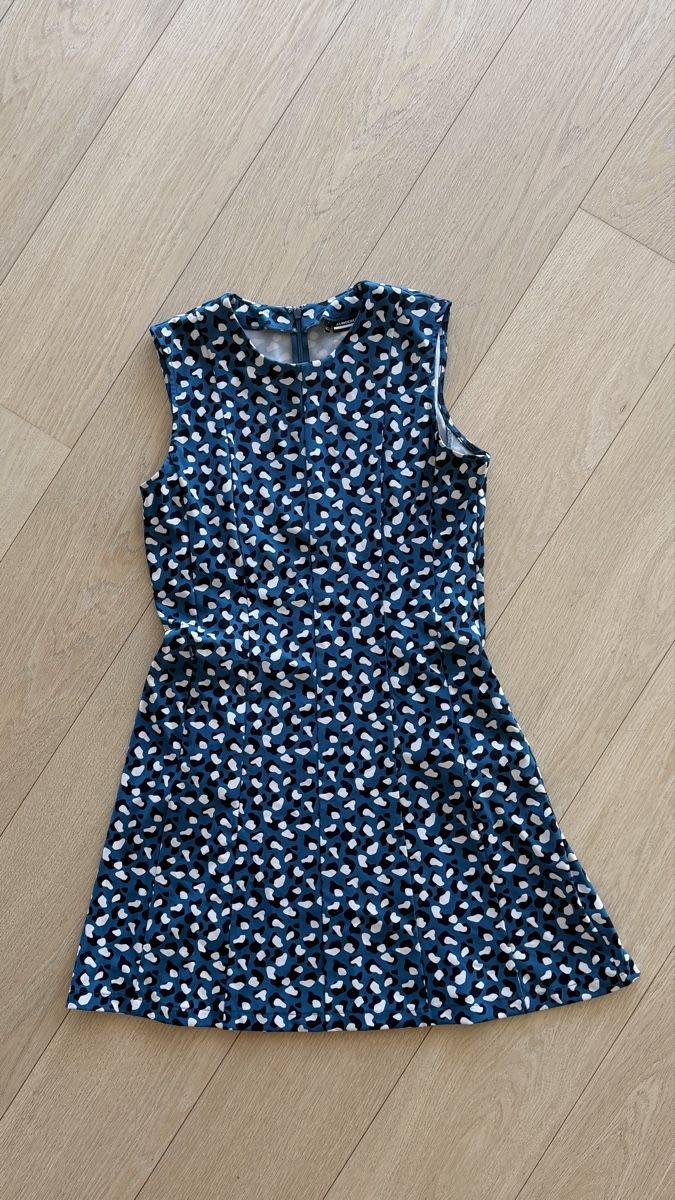Lindeberg Kleider: Golfkleid J. Lindeberg Grösse L – Gebraucht aus Meilen von sonnejetzt