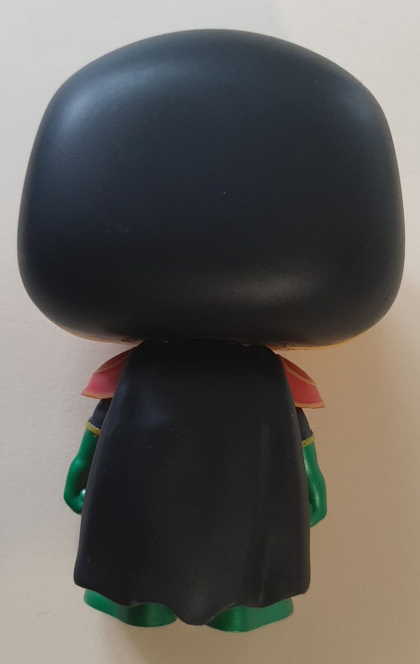 Funko Statuette: Funko Pop Robin CHASE – Usato da Montet (Glâne) venduto da KOADA 1