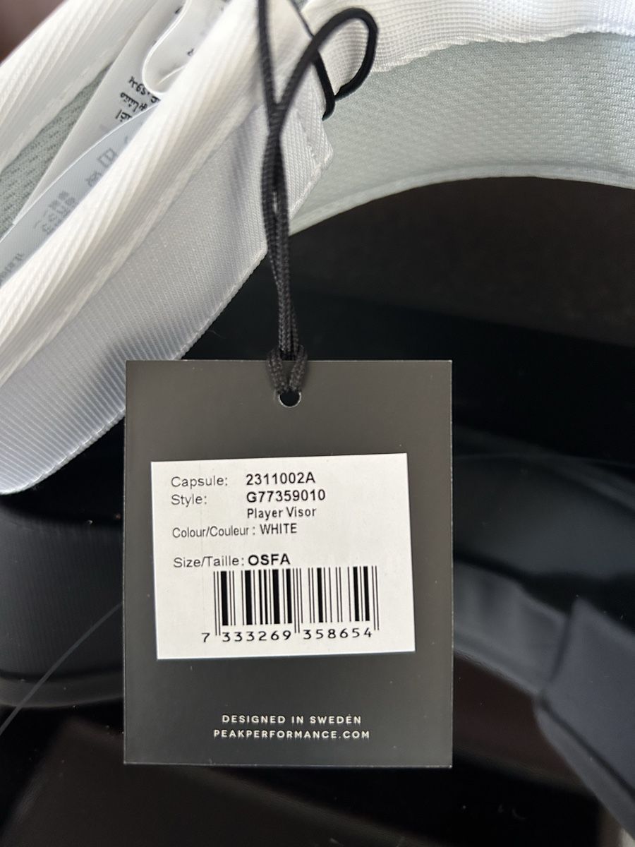 Peak Performance Copricapi, berretti & cappellini: Neuer Visor Peak Performance Weiss – Nuovo e nell'imballaggio originale da Utzigen venduto da Crisbo 3