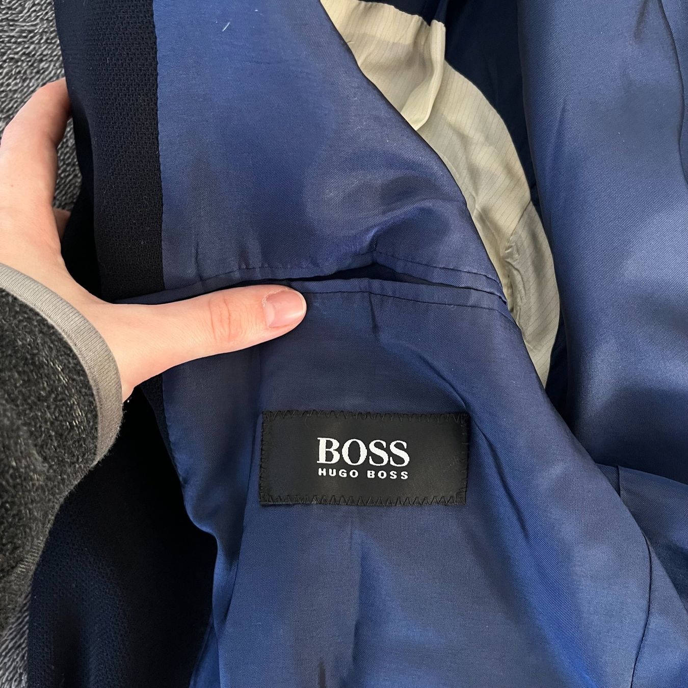 Hugo Boss Giacche: Hugo Boss Blauer Blazer – Usato da Zug venduto da Grc999 4