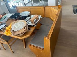 Eckbank mit Truhe