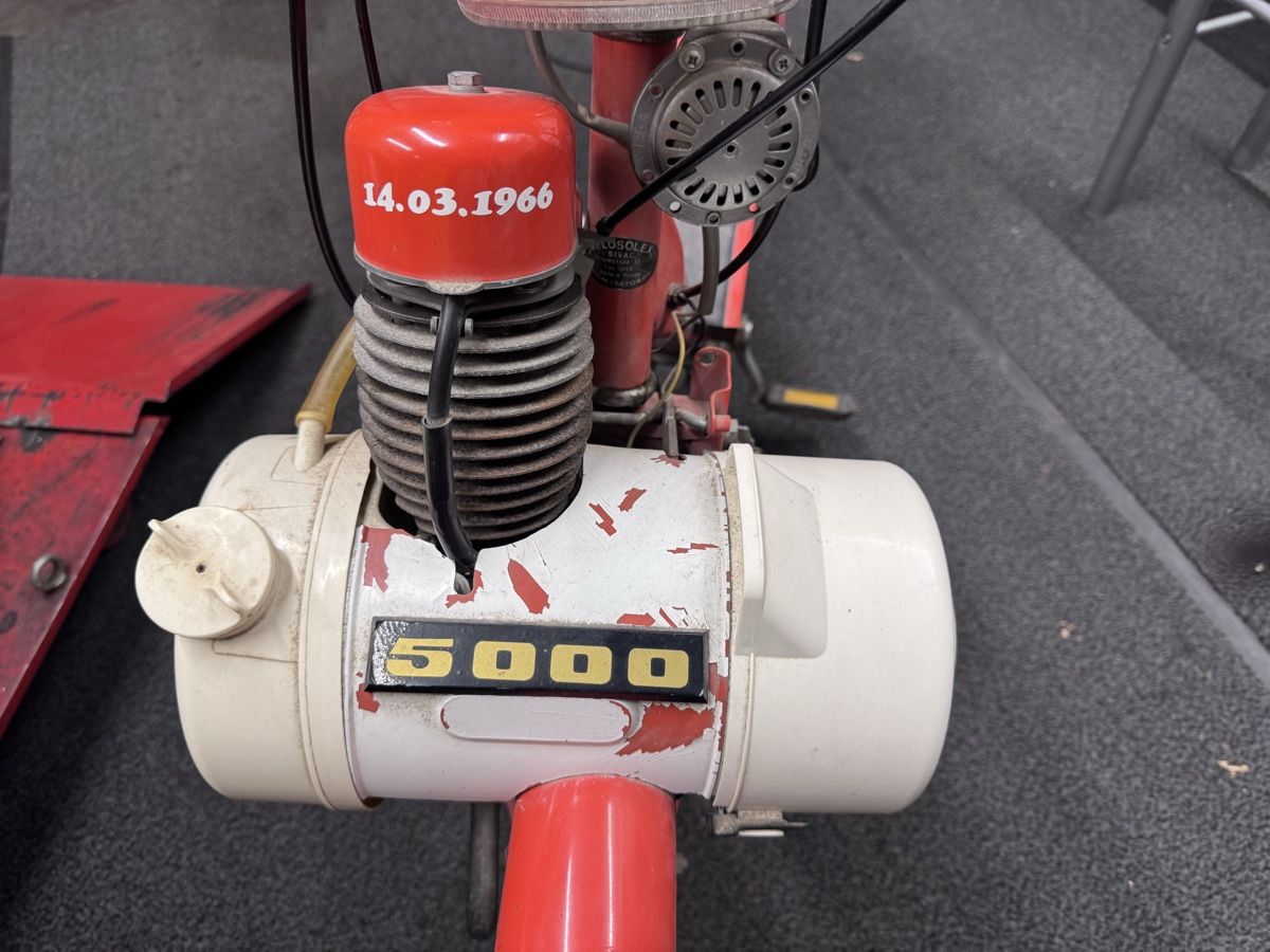 Solex Ciclomotori: Velosolex 5000 – Usato da Volketswil venduto da mascalzone-latino 2