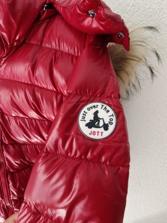 JOTT Daunenjacke rot mit Echtpelz Grösse S