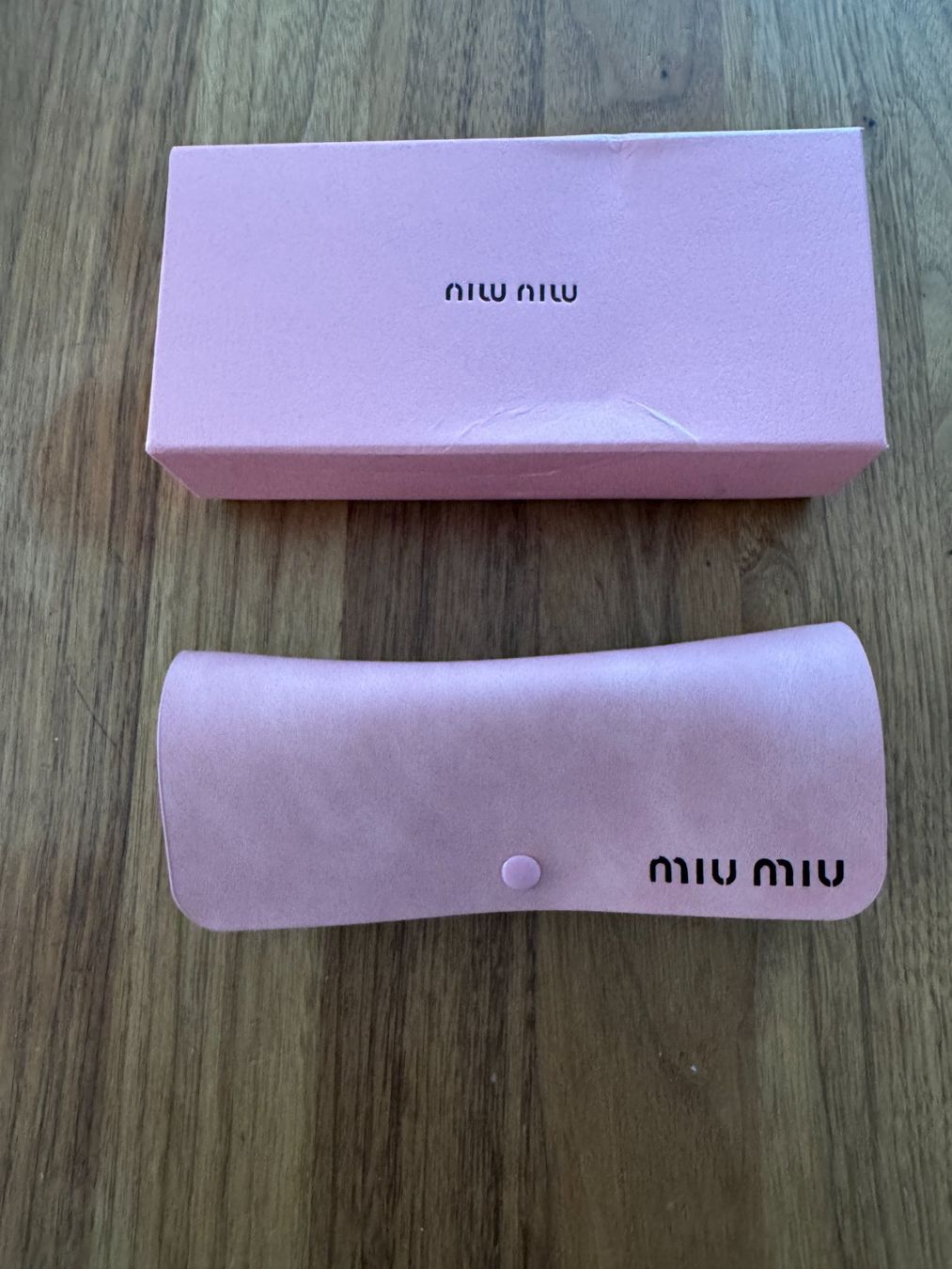 Occhiali & Lenti: miu miu sonnenbrille damen – Nuovo e nell'imballaggio originale da Uhwiesen venduto da sepp357 1