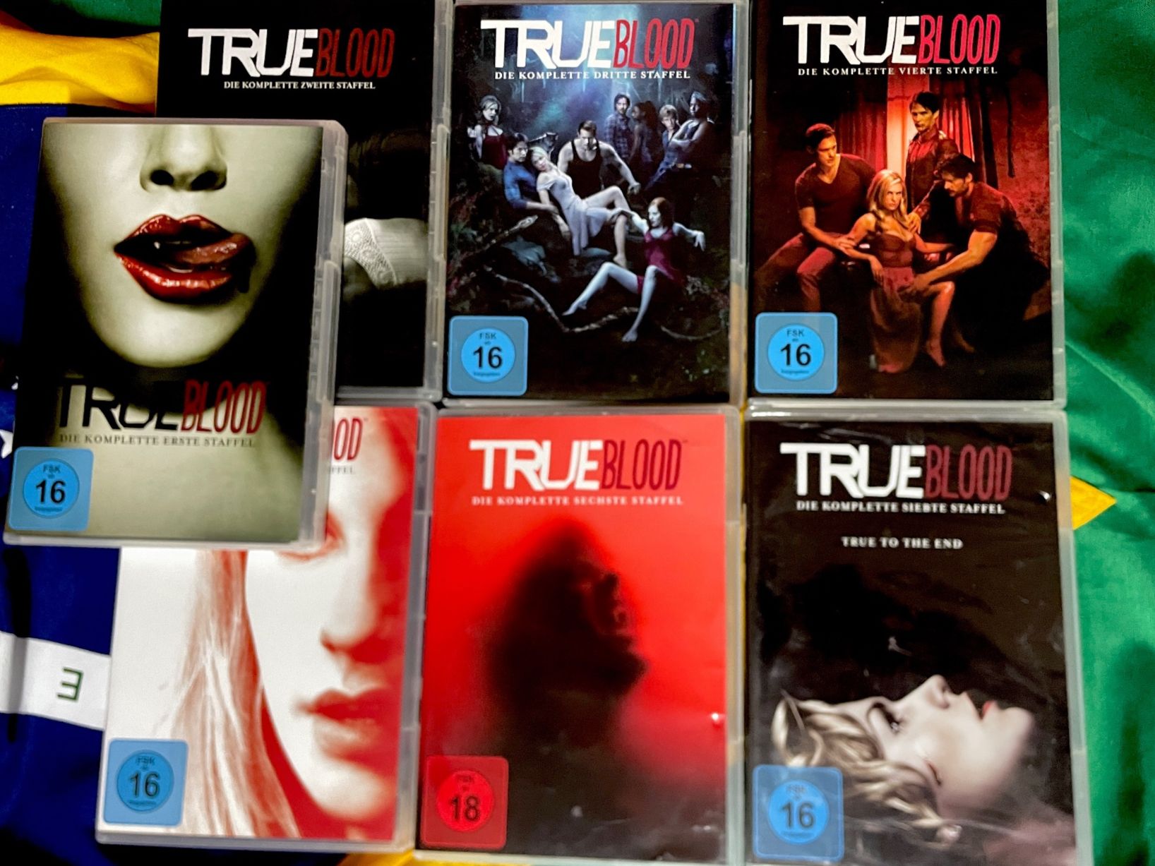 Alle DVDs: True Blood Komplettbox – Gebraucht aus Muri b. Bern von AdidasCollector