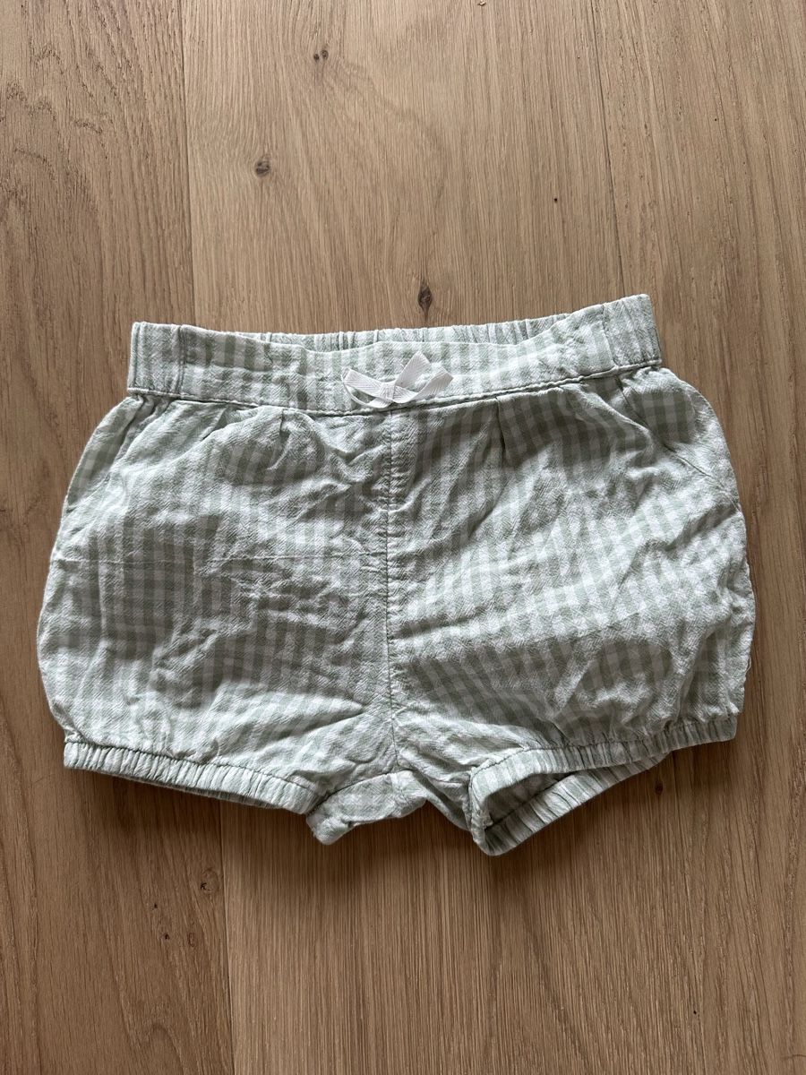 H&M Hosen: Shorts Gr. 80 kariert vichy – Gebraucht aus Wädenswil von Ktodat