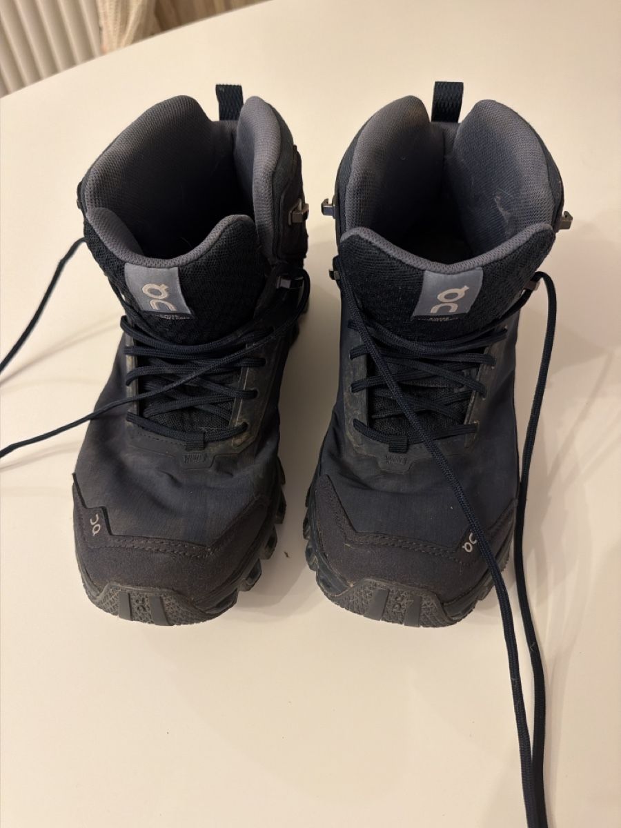 On Herrenschuhe: ON Trekking-Schuh 40 – Gebraucht aus Zürich von Riiinchen 1