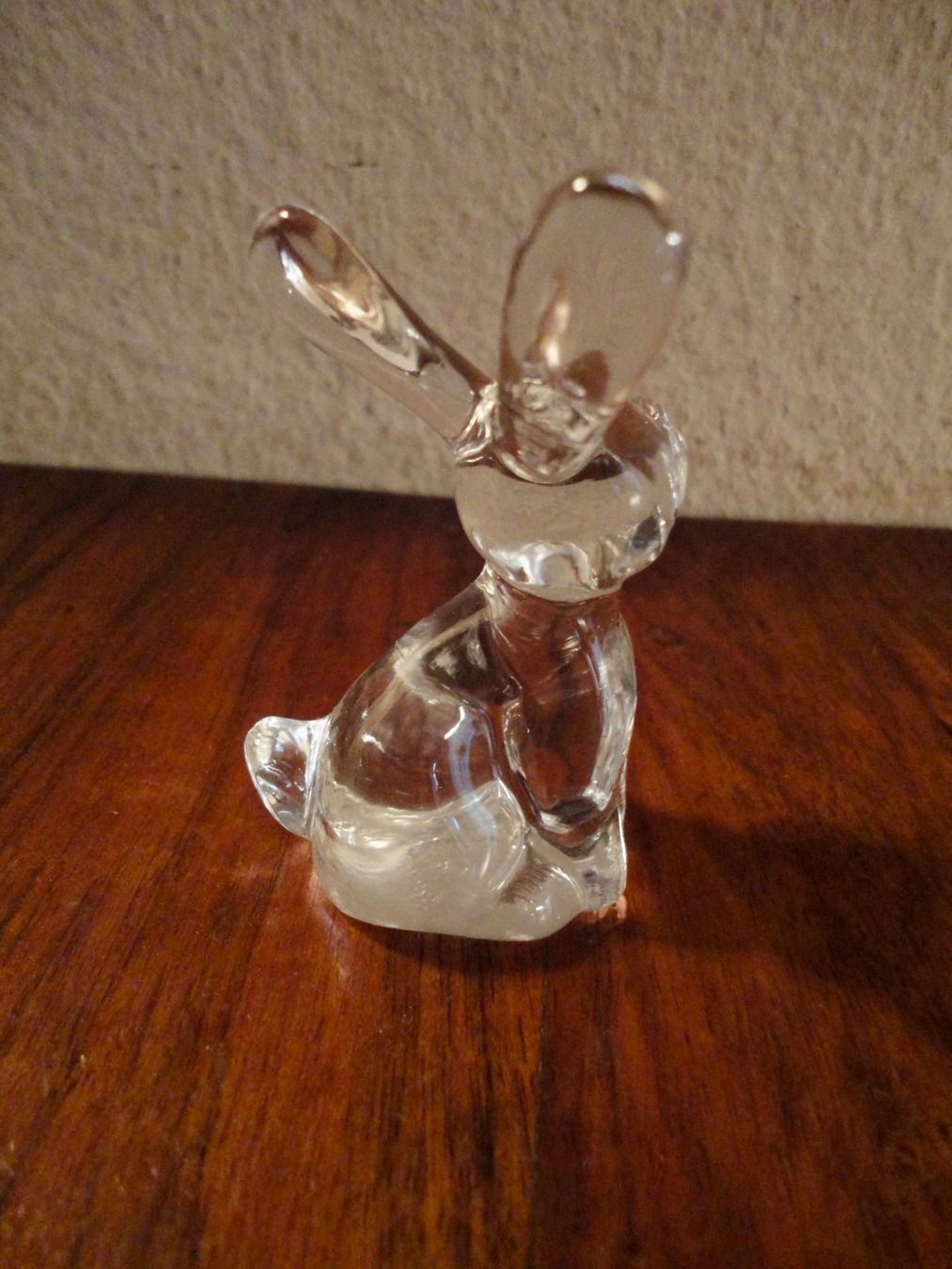 Figurines: Süsser Glas-Hase. – D'occasion à Wädenswil par LIS11 1