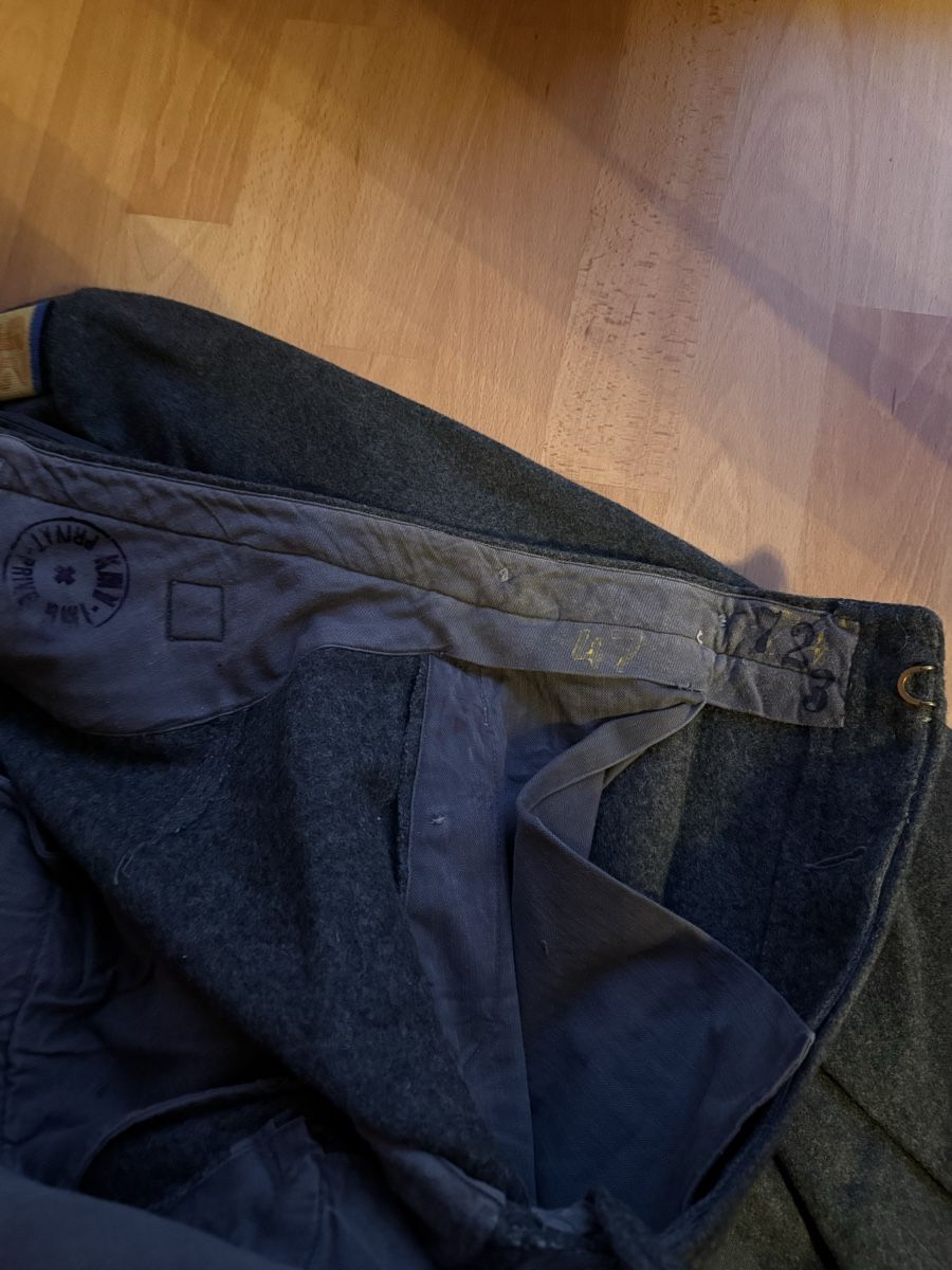 Schweizer Armee Uniformi: Uniform Schweizer Militär Motorfahrer – Usato da Grossaffoltern venduto da hobel28 9
