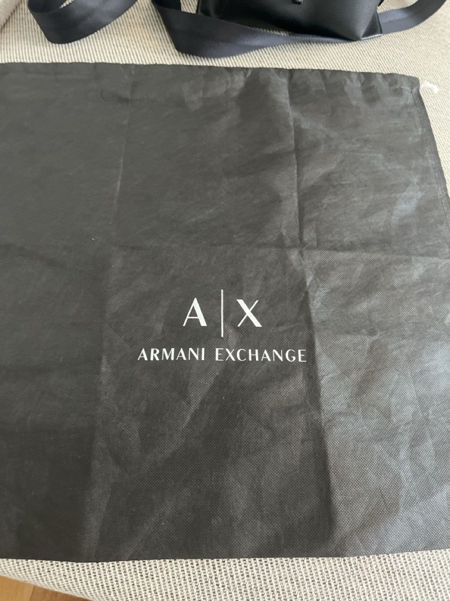 Armani Taschen für Damen: Armani Exchange Beuteltasche, inkl. Staubbeutel – Gebraucht aus Solothurn von Bobesch08 5