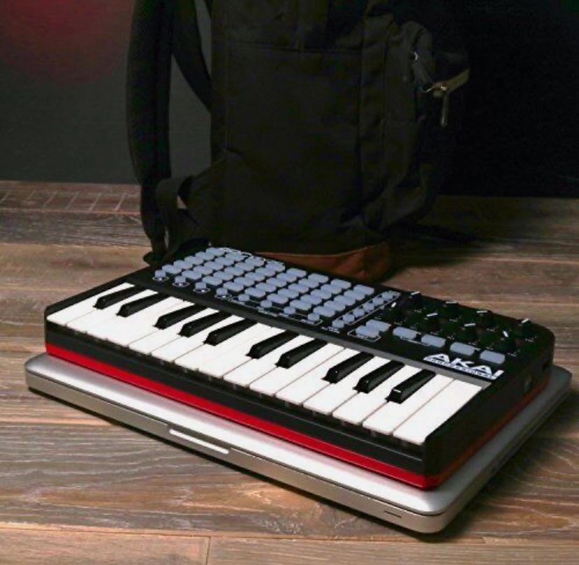 Akai Musikinstrumente: Akai APC Key 25 Keyboard MIDI Controller USB ✨Come Nuova✨ – Neu und originalverpackt aus Lachen SZ von Gestofunk 2