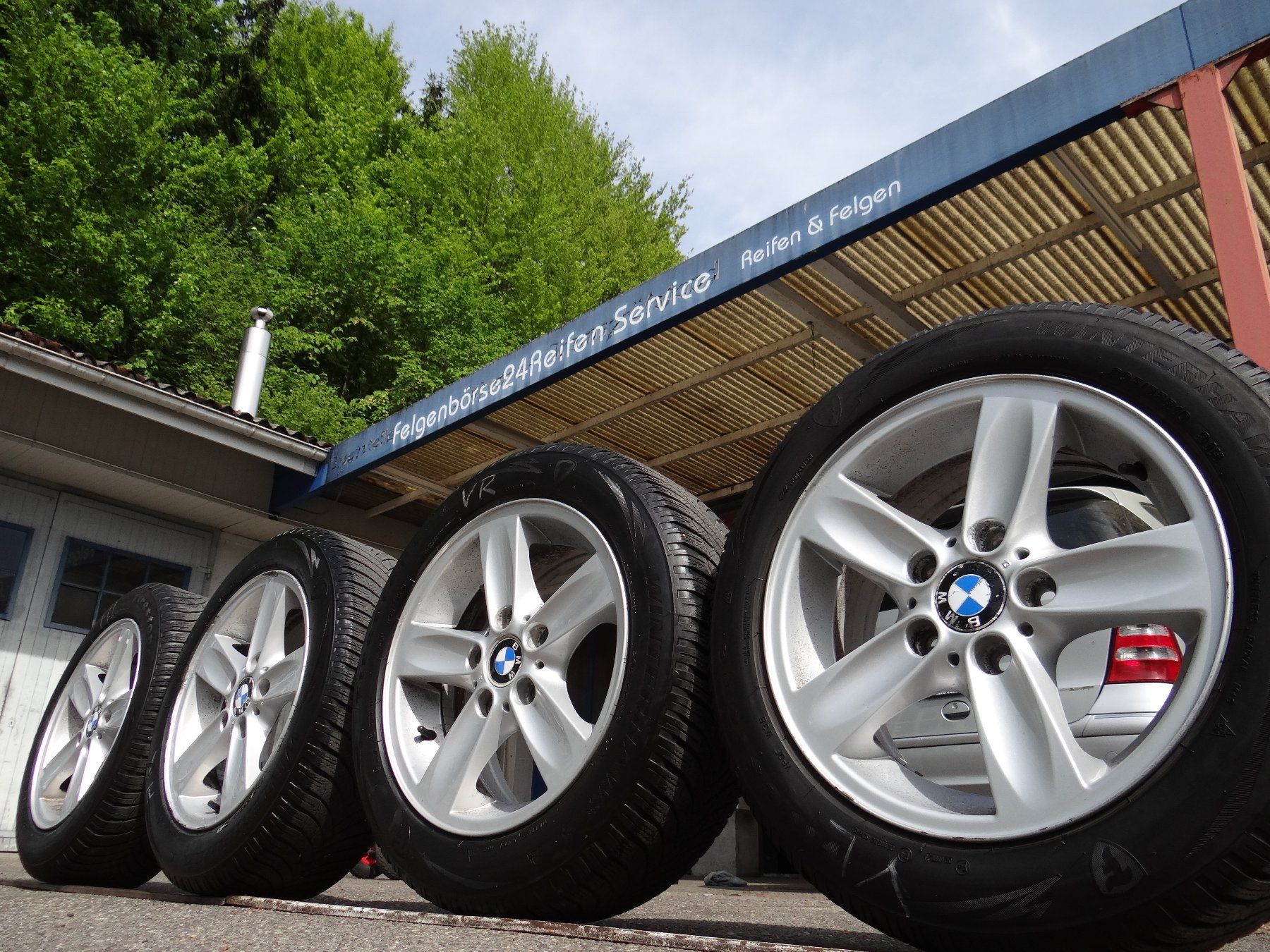 BMW Pneus & Kompletträder: 16 Zoll Original BMW 1er E81 E82 E87 E88  Alufelgen 5x120 – Gebraucht aus Worblaufen von Felgenboerse24 1