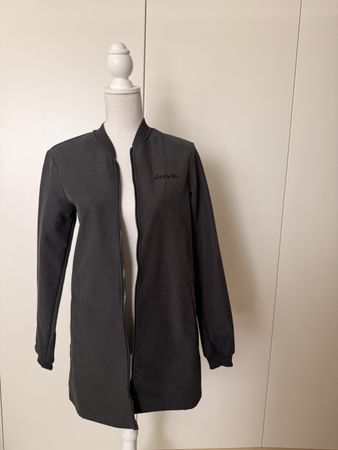 Bench Jacke schwarz Gr. S