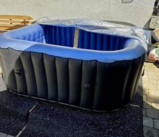 Ganzjährig nutzbarer beheizbarer Pool