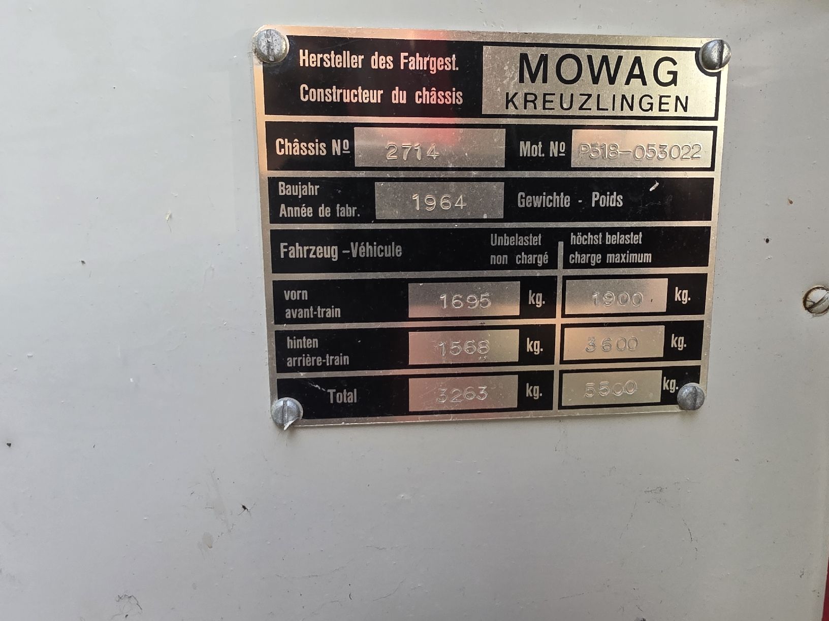 Véhicules utilitaires: Occasion 2 MOWAG  – Défectueux à Schmiedrued par Samuel.R 4