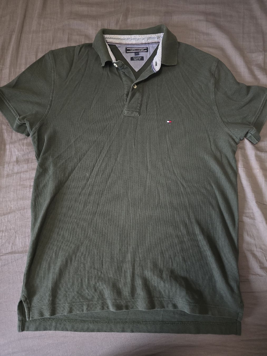 Tommy Hilfiger Polo-Shirts: Polo Tommy Hilfiger vert, taille M – Gebraucht aus Mont-sur-Lausanne von Didinho