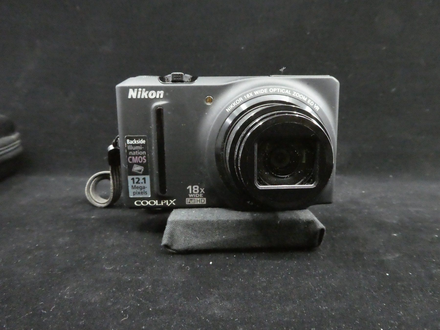 Nikon Fotocamera: NIKON COOLPIX S9100 18X 12.1M – Usato da Bözberg venduto da BetandWin 5