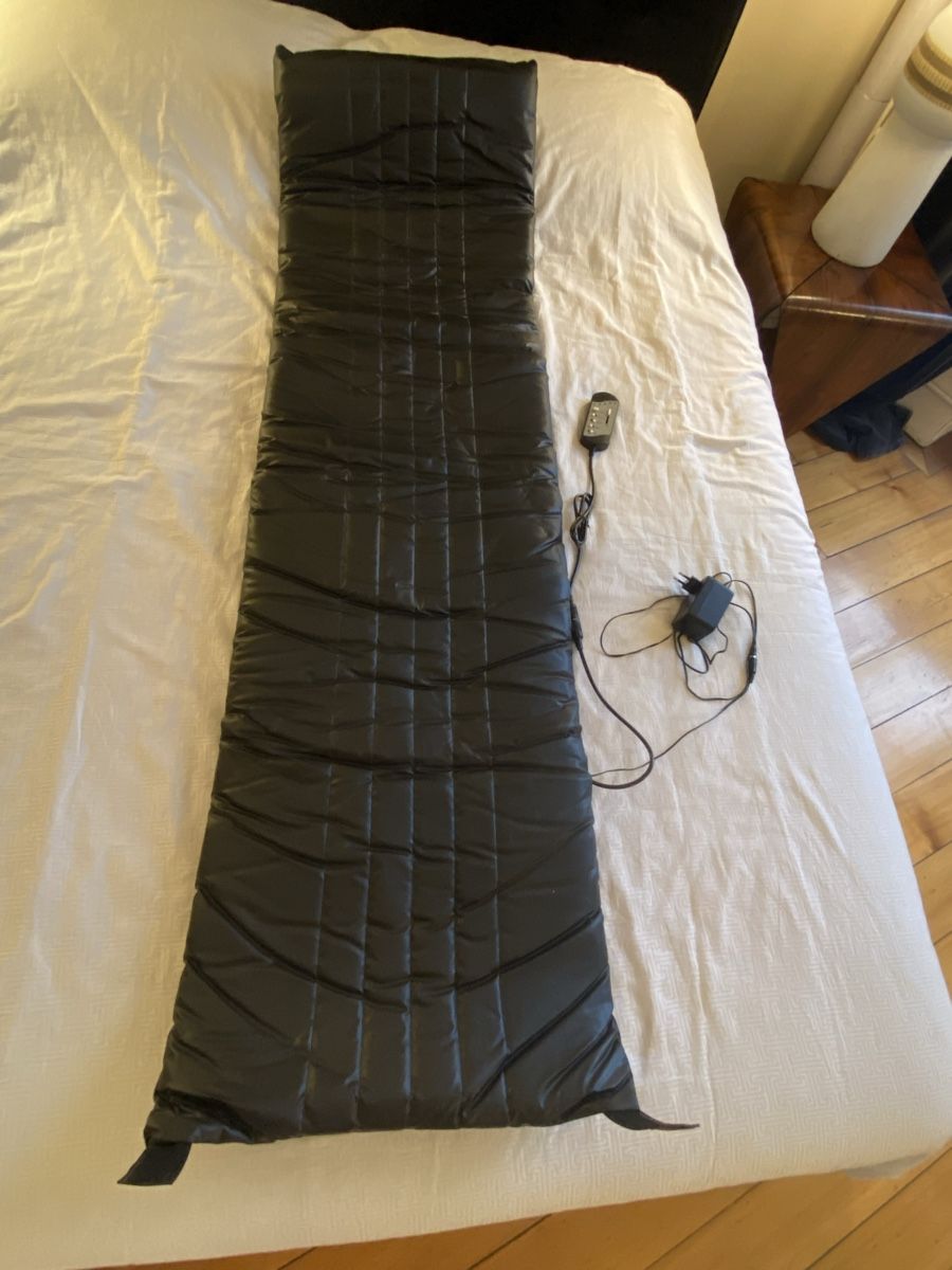 Dispositivi per massaggi: Matelas de Massage Chauffant – Usato da Genève venduto da Oscar-111 5