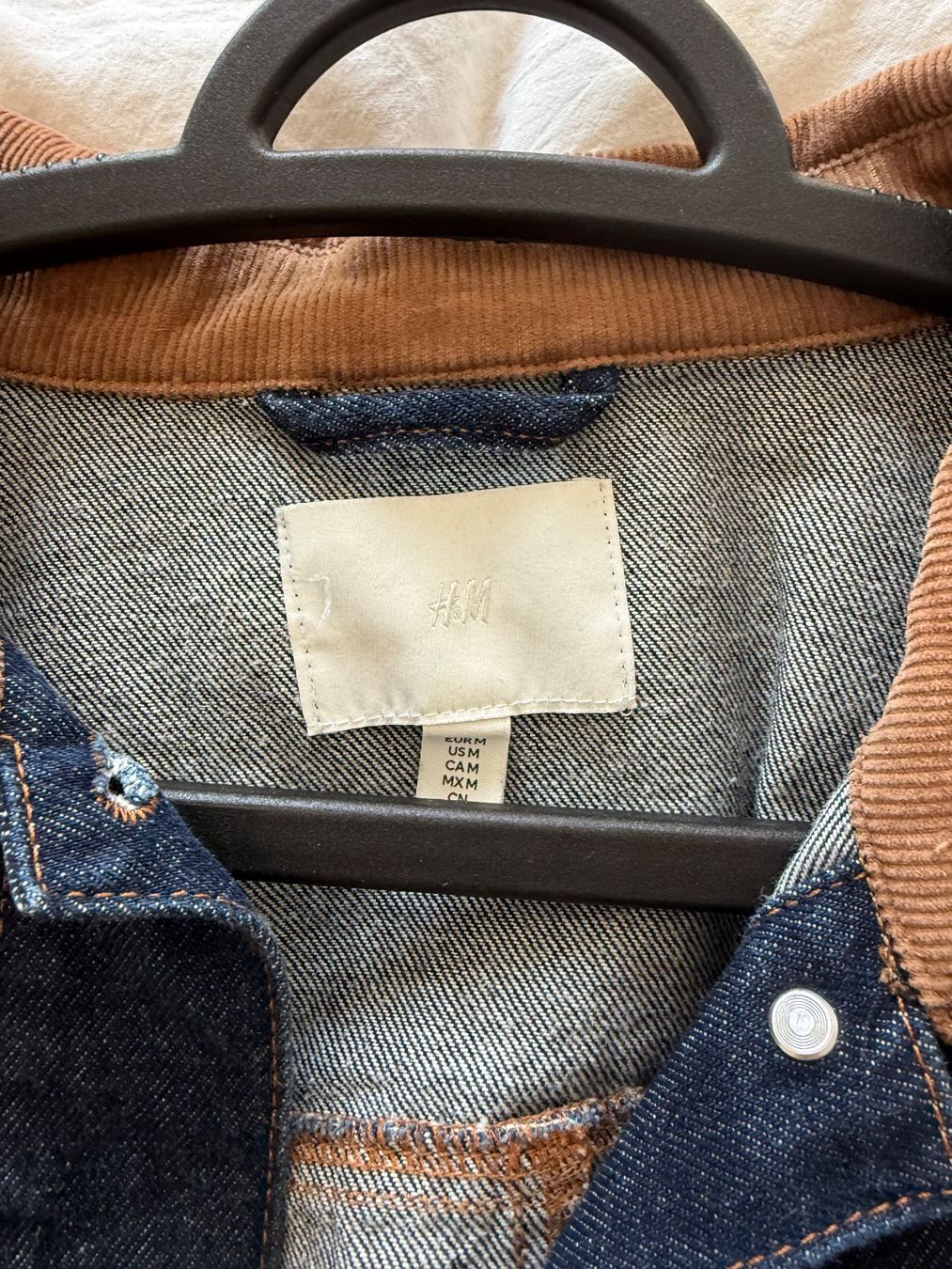 H&M Giacche: Veste en jean m – Usato da Payerne venduto da kni_w6xk 1