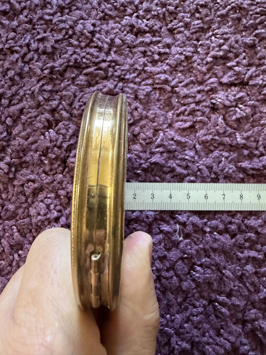 Tutte le decorazioni: Antiker Schmuck-Puderquaste mit Perlmutt-Deckel – Usato da Lyss venduto da nekoreh 6