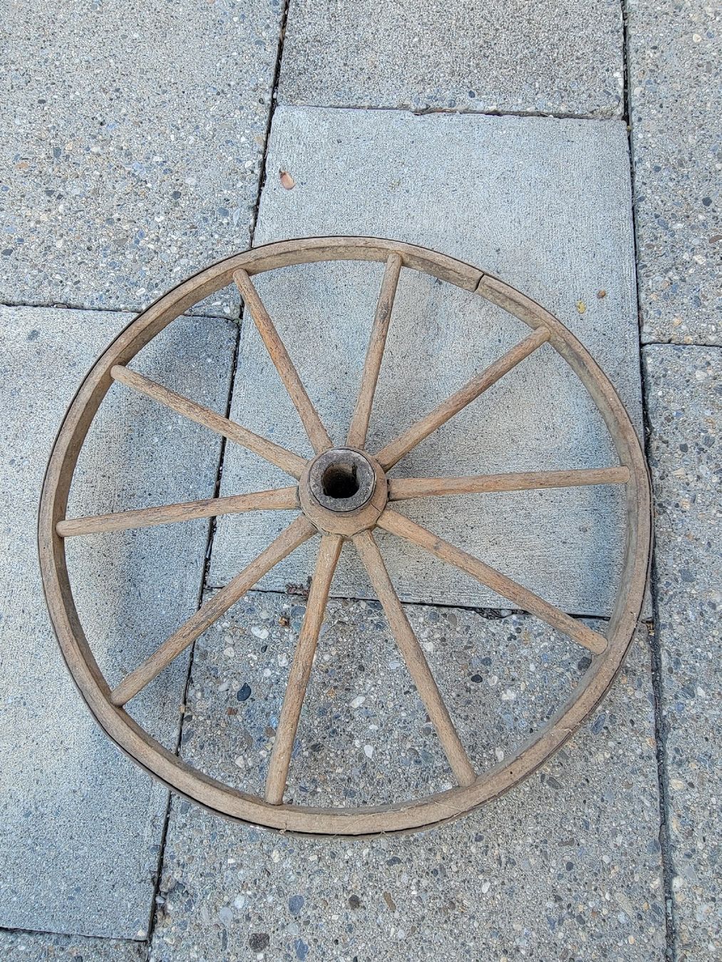Pneus & Kompletträder: Kleinerse Wagenrad – Gebraucht aus Sils im Domleschg von platin01 1