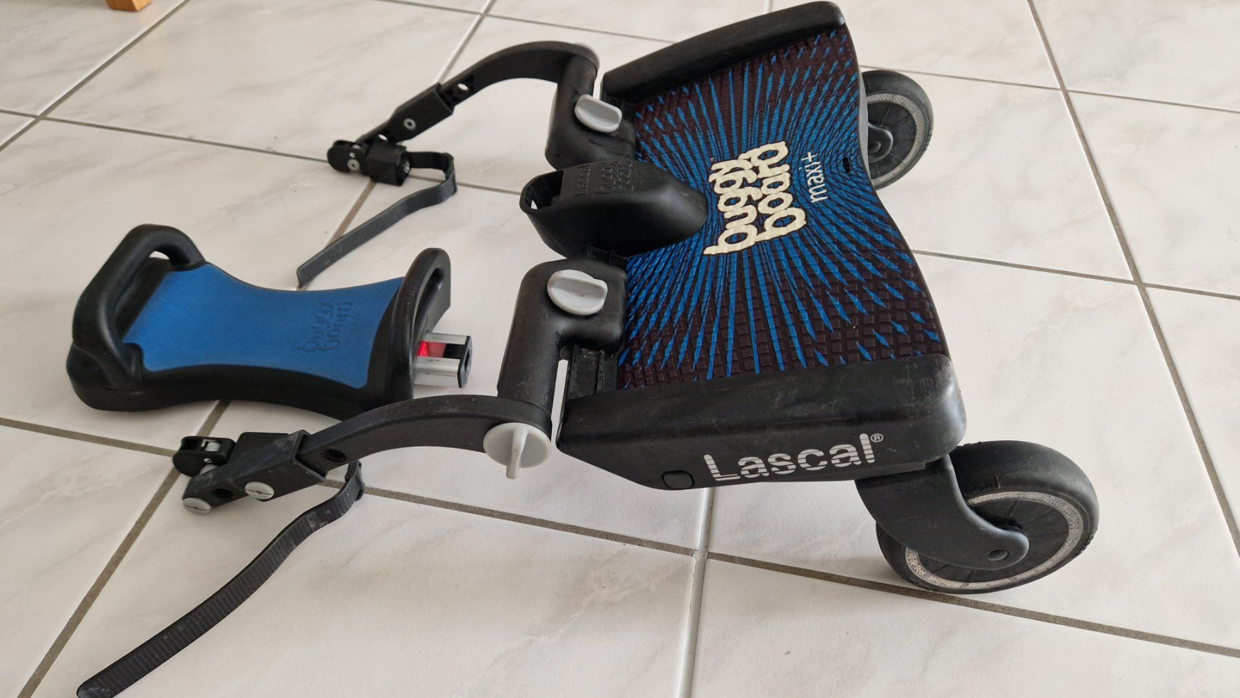 Lascal Kinderwagen Zubehör: Buggy Board Maxi+ mit Sitz – Gebraucht aus Aathal-Seegräben von Jago1984ZH 4