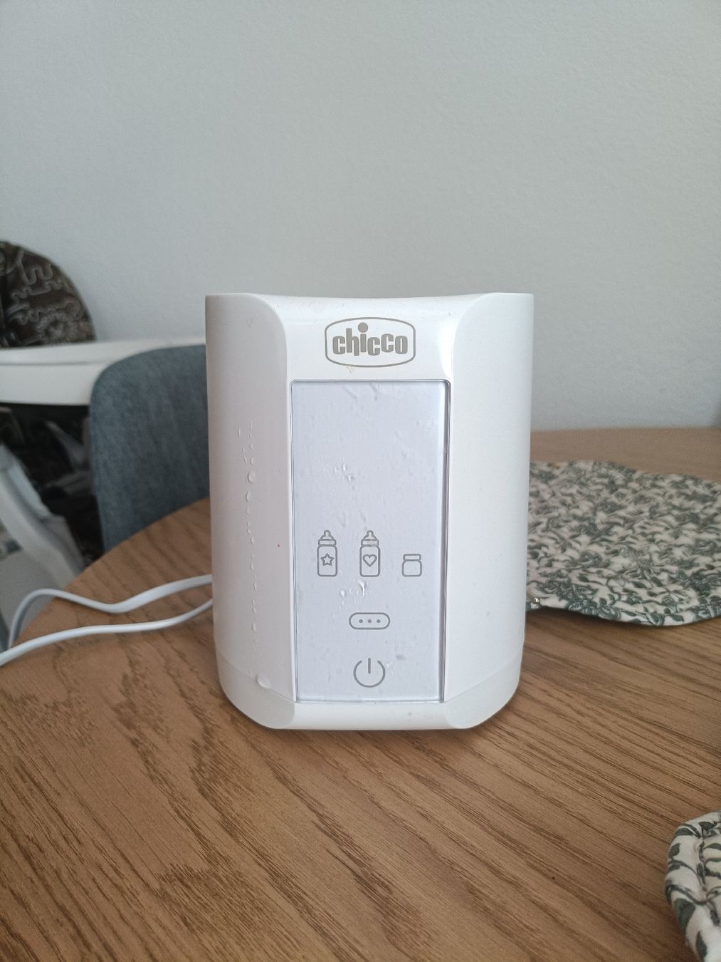 Chicco Baby-Mahlzeiten: Chauffe-biberon Chicco, idéal pour préparer les repas! – Neu (gemäss Beschreibung) aus chatel St denis von AD.Leder.Cuir