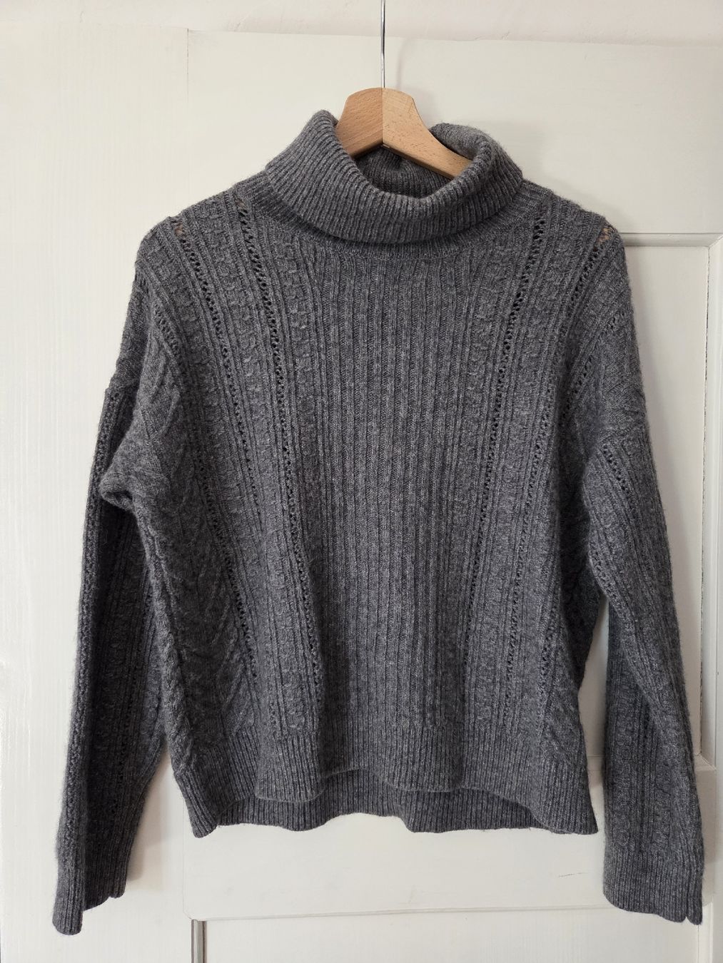 Guess Maglioni & Felpe: Guess Pullover – Nuovo (secondo la descrizione) da Schaffhausen venduto da Ali_SH