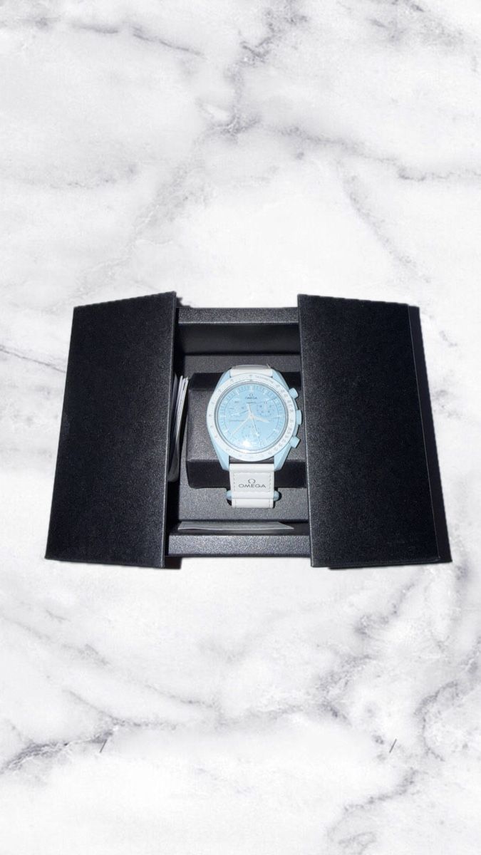 Swatch Montres: Swatch Omega Moonswatch "Mission to Uranus" – D'occasion à Zürich par dav_9sk2 1