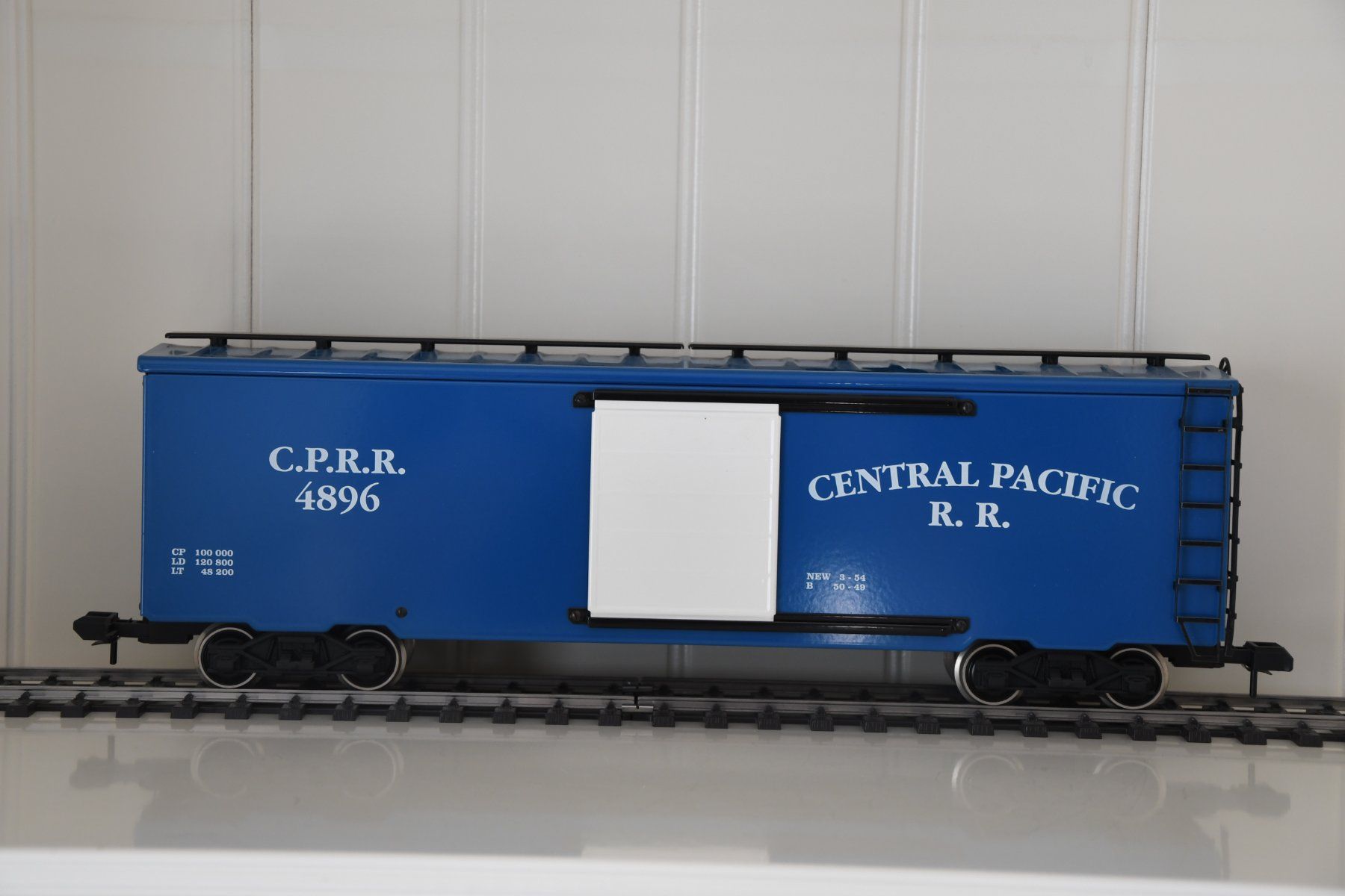 Märklin Modelleisenbahnen: Box Car Central Pacific R.R. 5492 Märklin Maxi – Neu (gemäss Beschreibung) aus Grenchen von garage-city 1