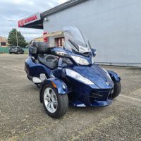 CAN-AM Spyder RT 1000 en superbe état, Expertisé.