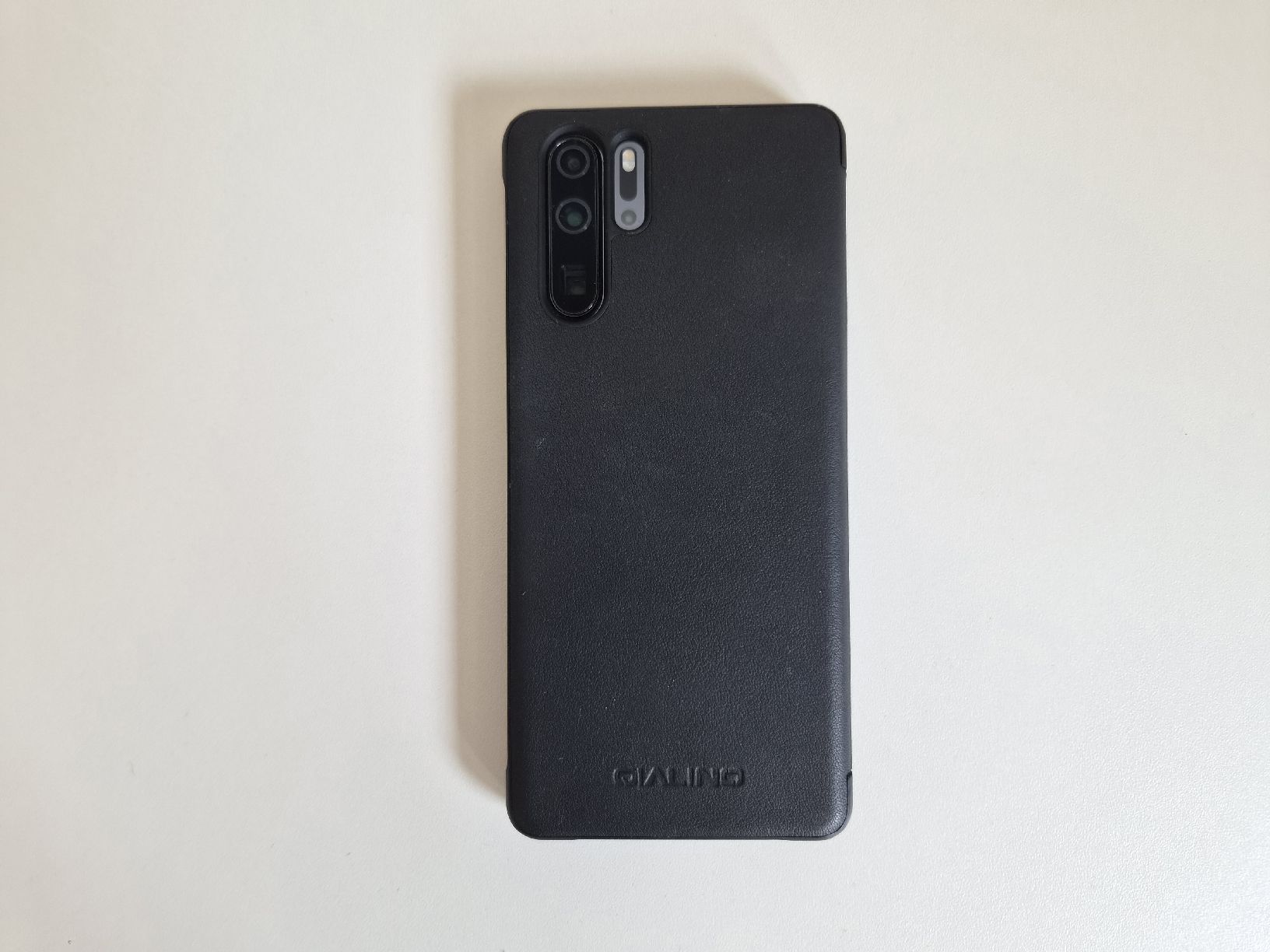 Huawei Portables: Huawei Smart View mit Klappcover – D'occasion à Schaffhausen par Alforall 1