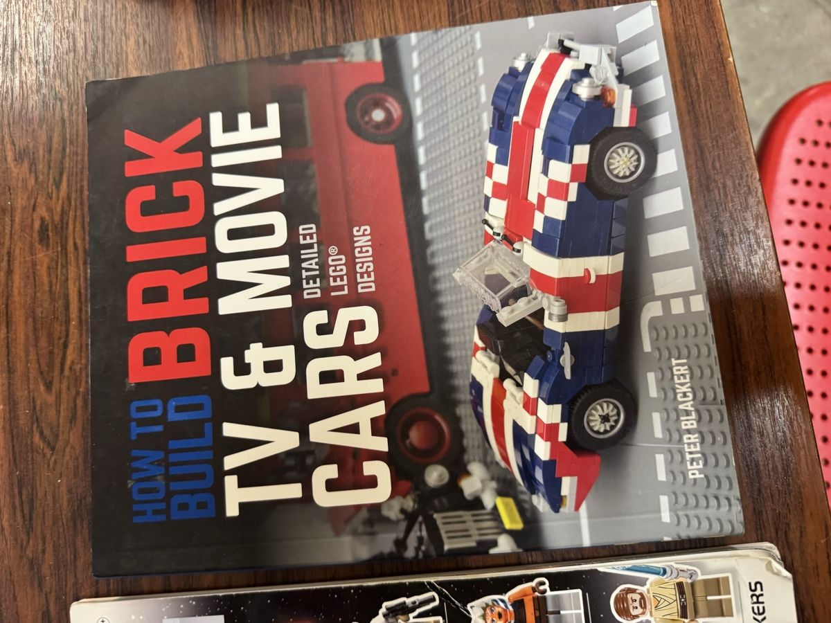 Libri: Lot de 4 livres Lego – Usato da Lausanne venduto da Michel_Ozcan 4